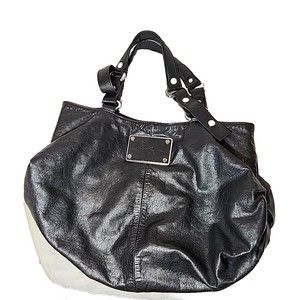 Kenneth Cole New York Leather Womens Shoulder Bag Purse‎ BLACK Silver Hardware